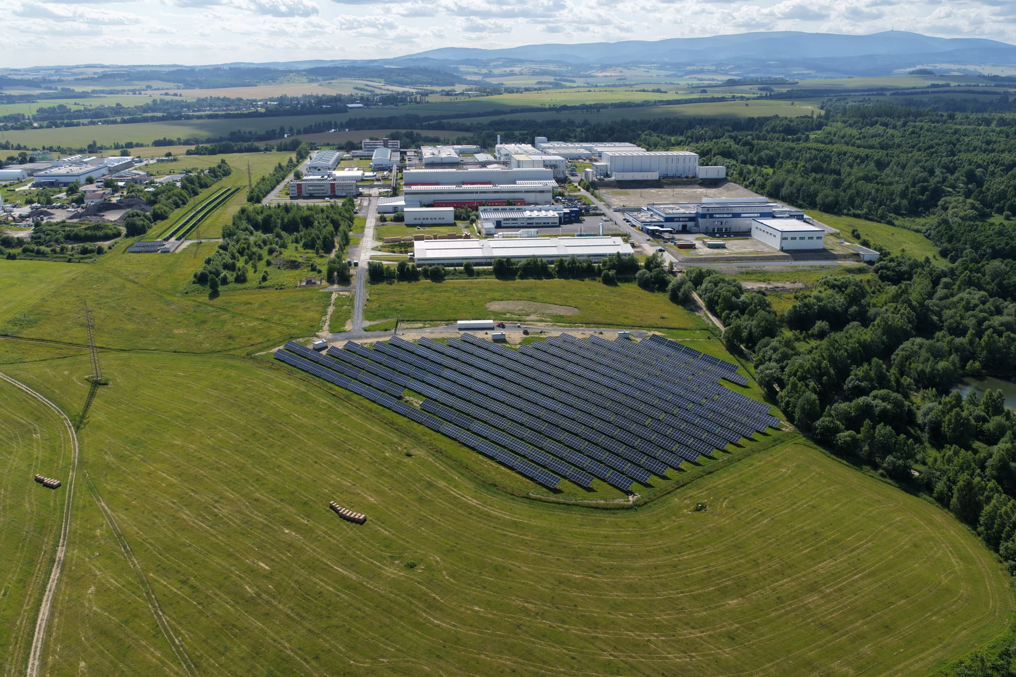 Solární elektrárna o výkonu 2,5 MW Bruntál, ČR